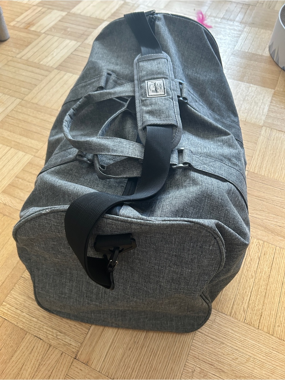 Hershel Novel Duffle Bag in Raven Crosshatch.